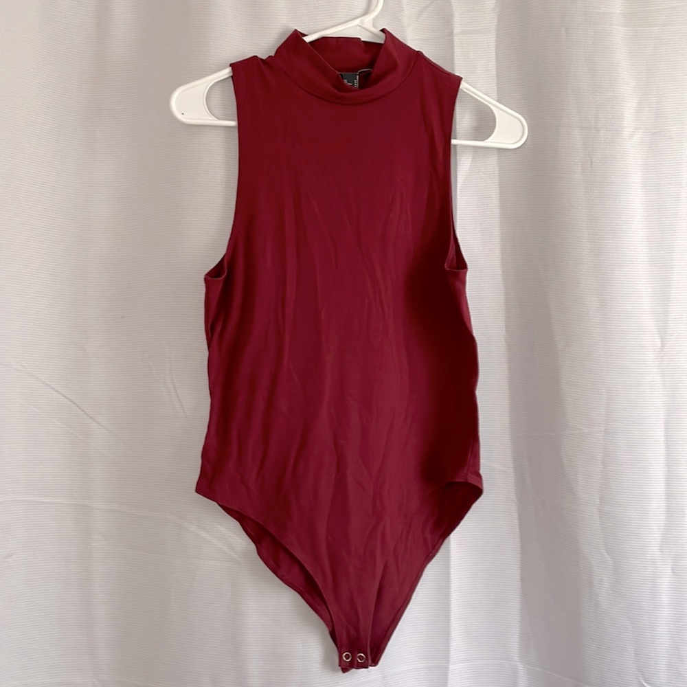 Forever21 Body-Con Sleeveless Bodysuit